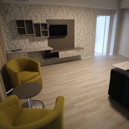 Hotel Dedal Năvodari 외부 사진
