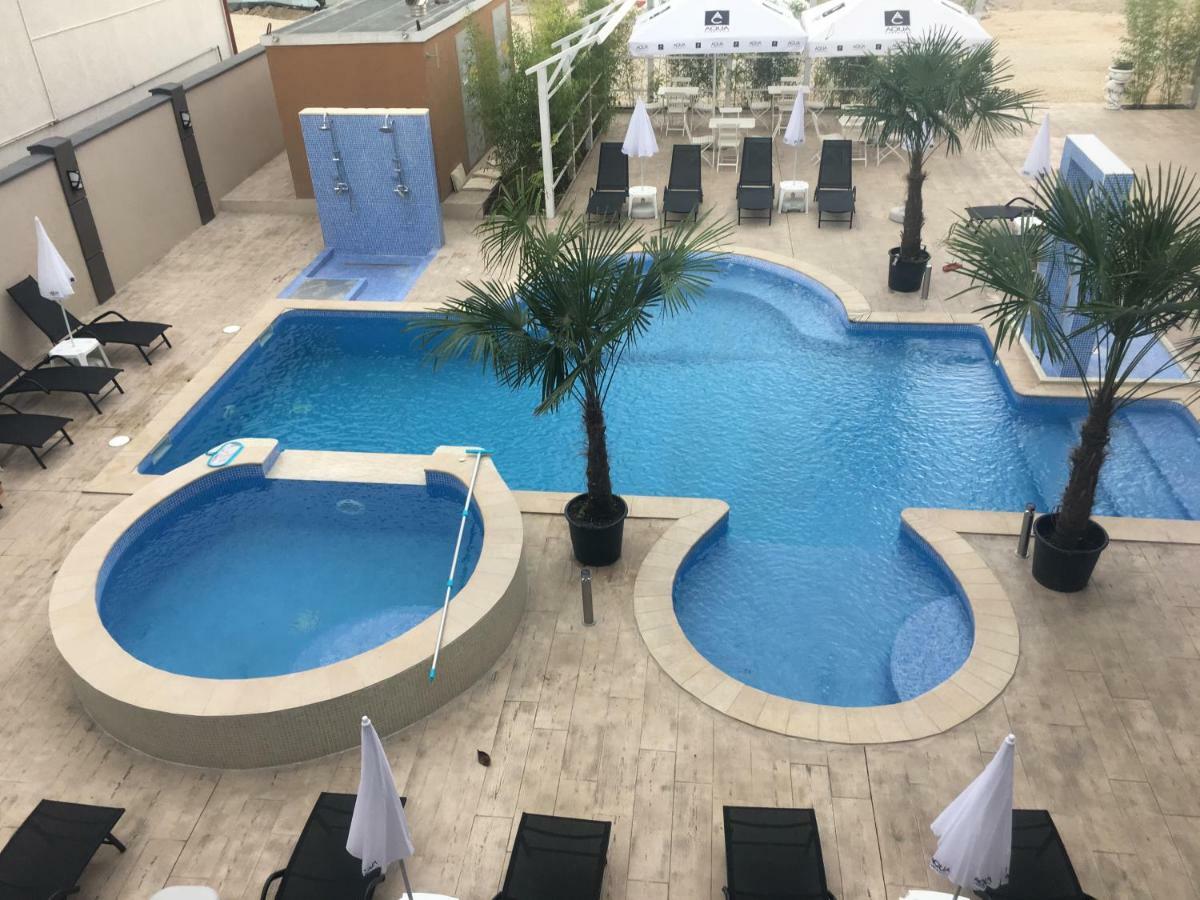 Hotel Dedal Năvodari 외부 사진
